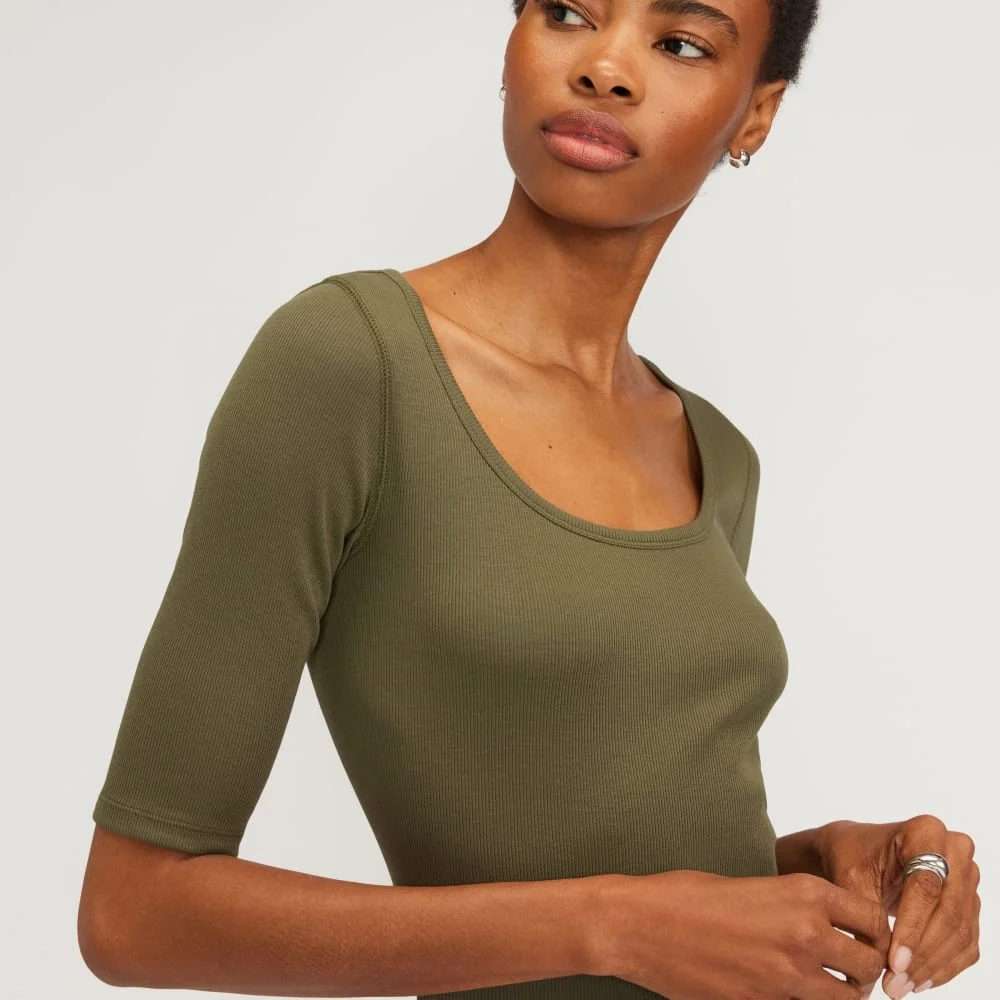 The Luxe Rib Scoop-Neck Tee | Kalamata (3)