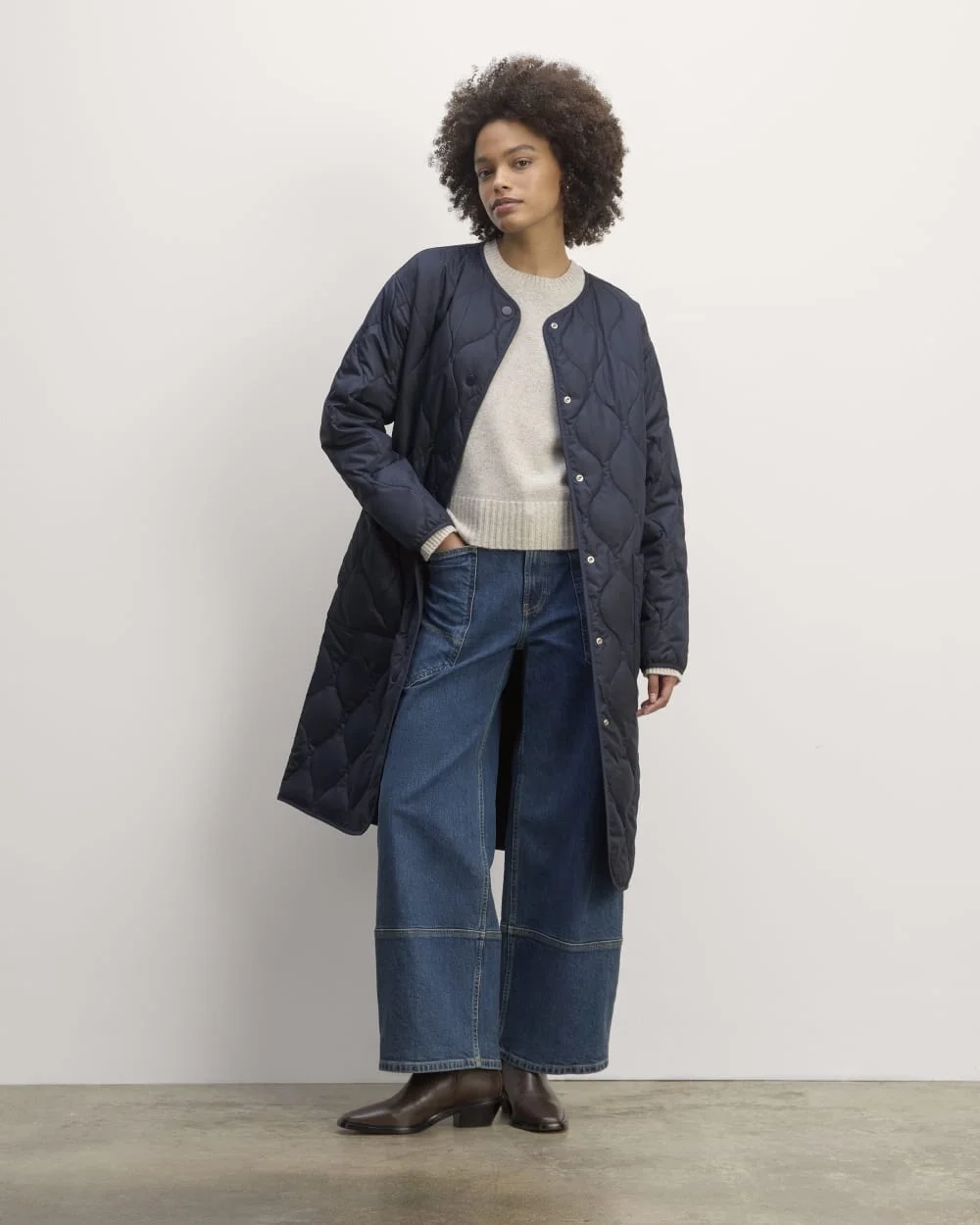 The Long Quilted Liner | Navy (4)