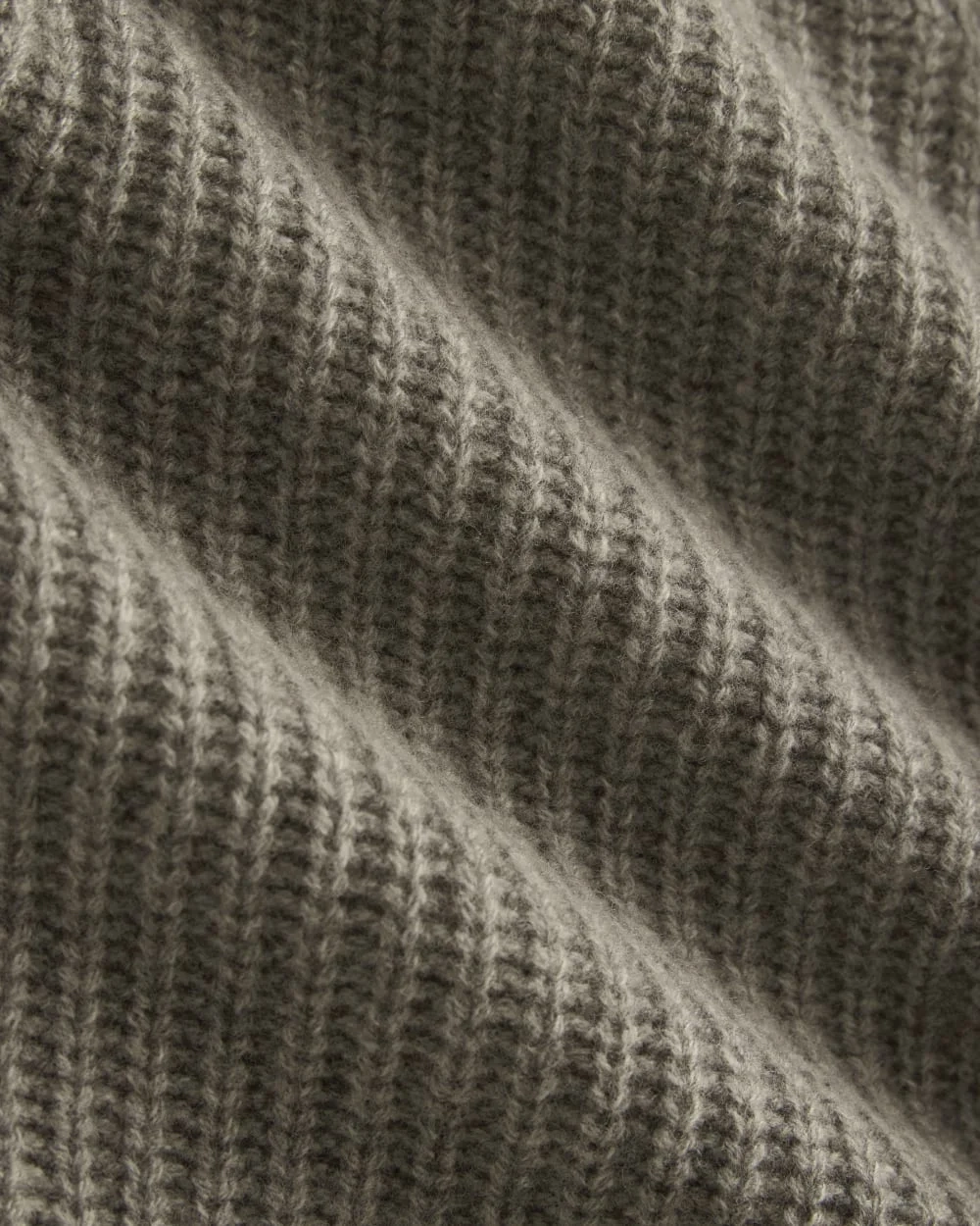 The Half-Zip Sweater in Luxe Merino | Heather Soft Taupe (2)