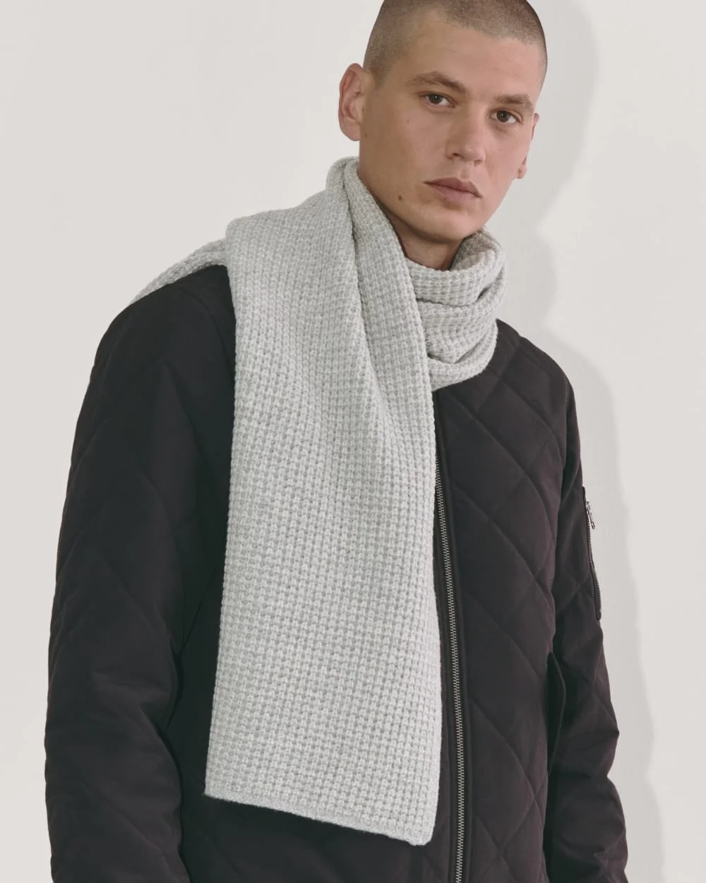 The Waffle Scarf | Heather Grey (3)