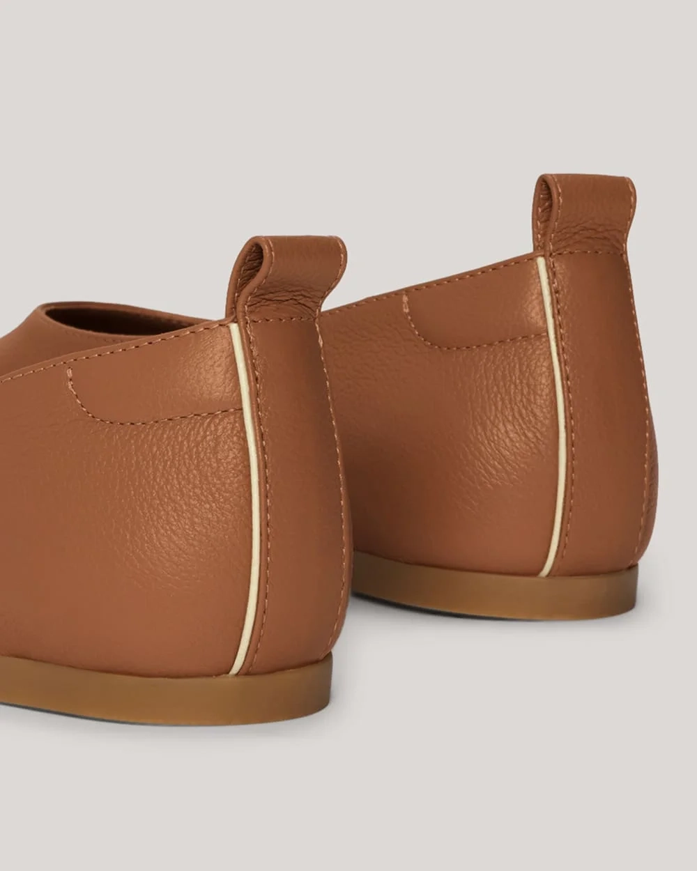 The Day Glove in Narrow Fit | Toasted Almond (4)