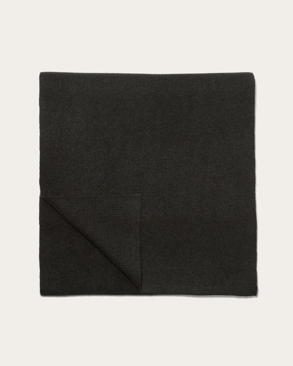 The Cabin Scarf | Black (3)