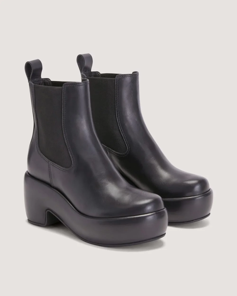 The Puffa Boot | Black (2)