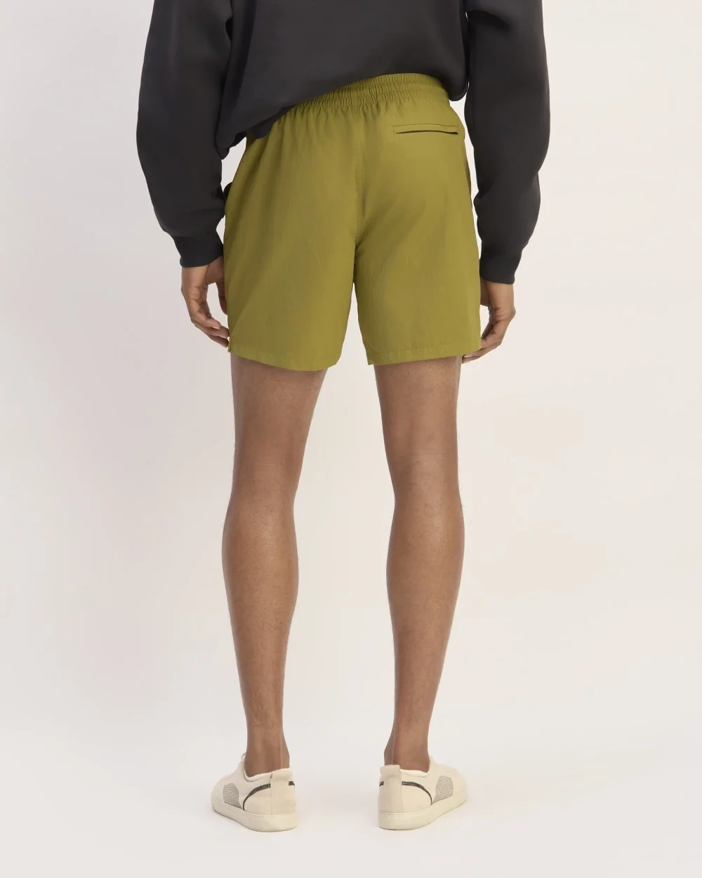 The ReNew Nylon Short | Moss Green (2)