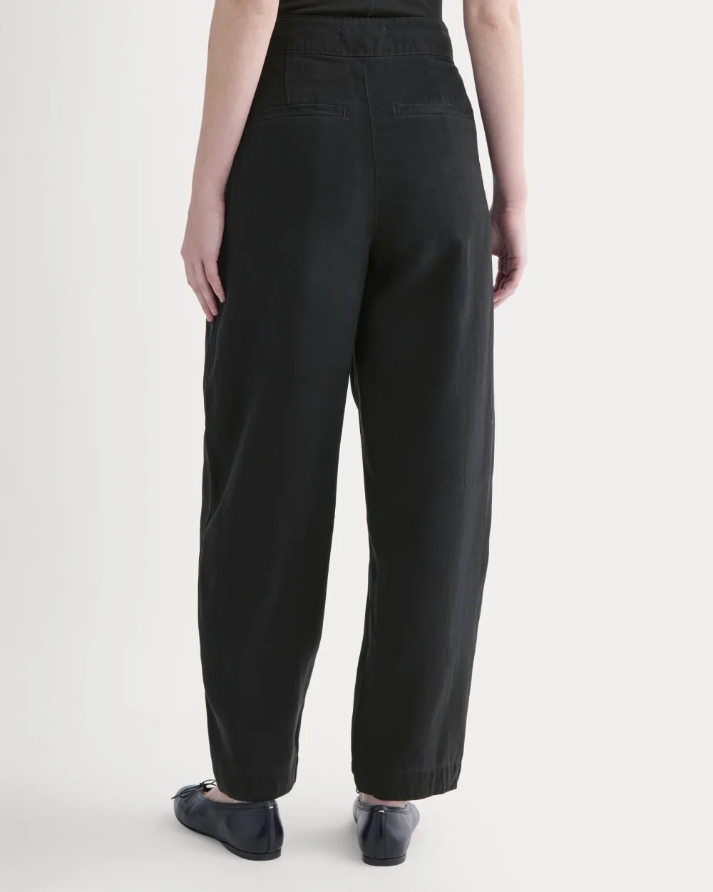 Patch Pocket Ballon Pant in Buttersoft | Black (3)
