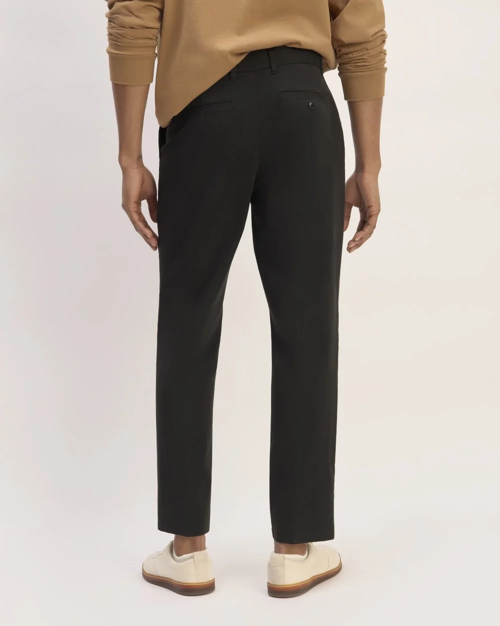 The Pleated Air Chino | Black (3)