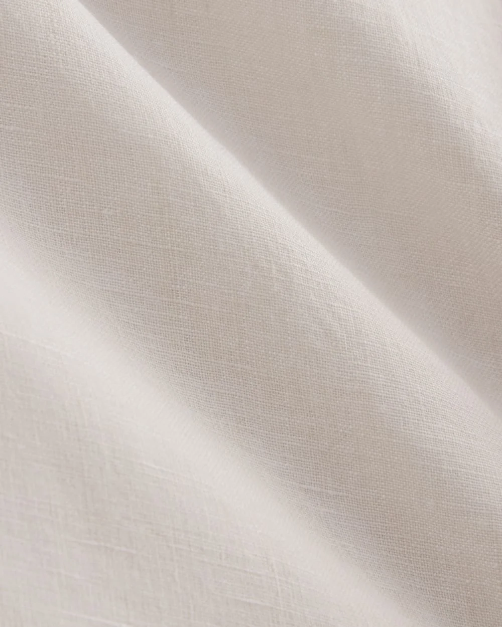 The Must-Have Shirt in Linen | Natural Chambray (5)