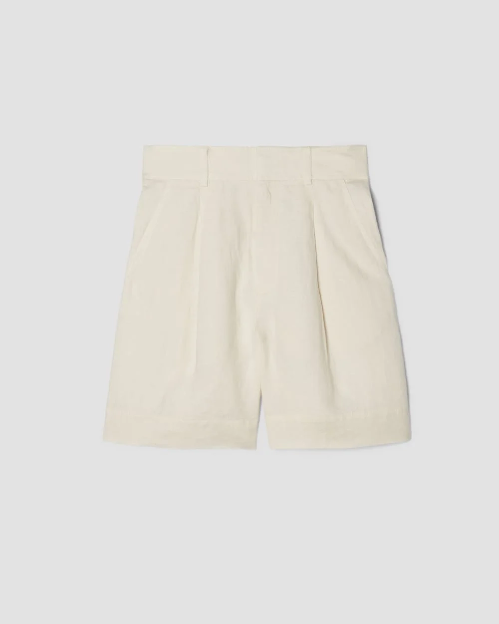 The Draper Short in Buttersmooth | Canvas (3)