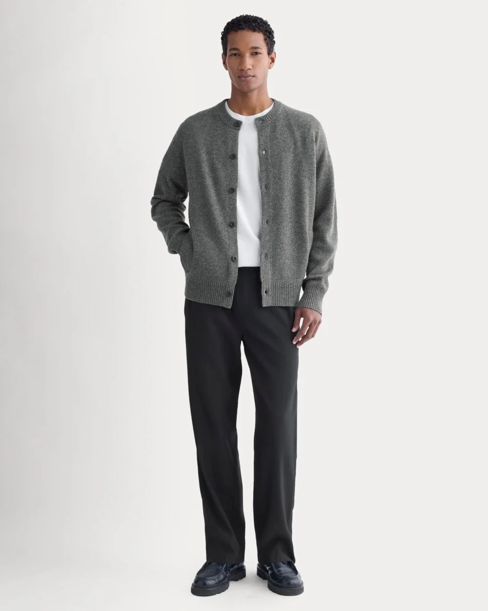 Luxe Merino Crew Cardigan | Heathered Charcoal (5)