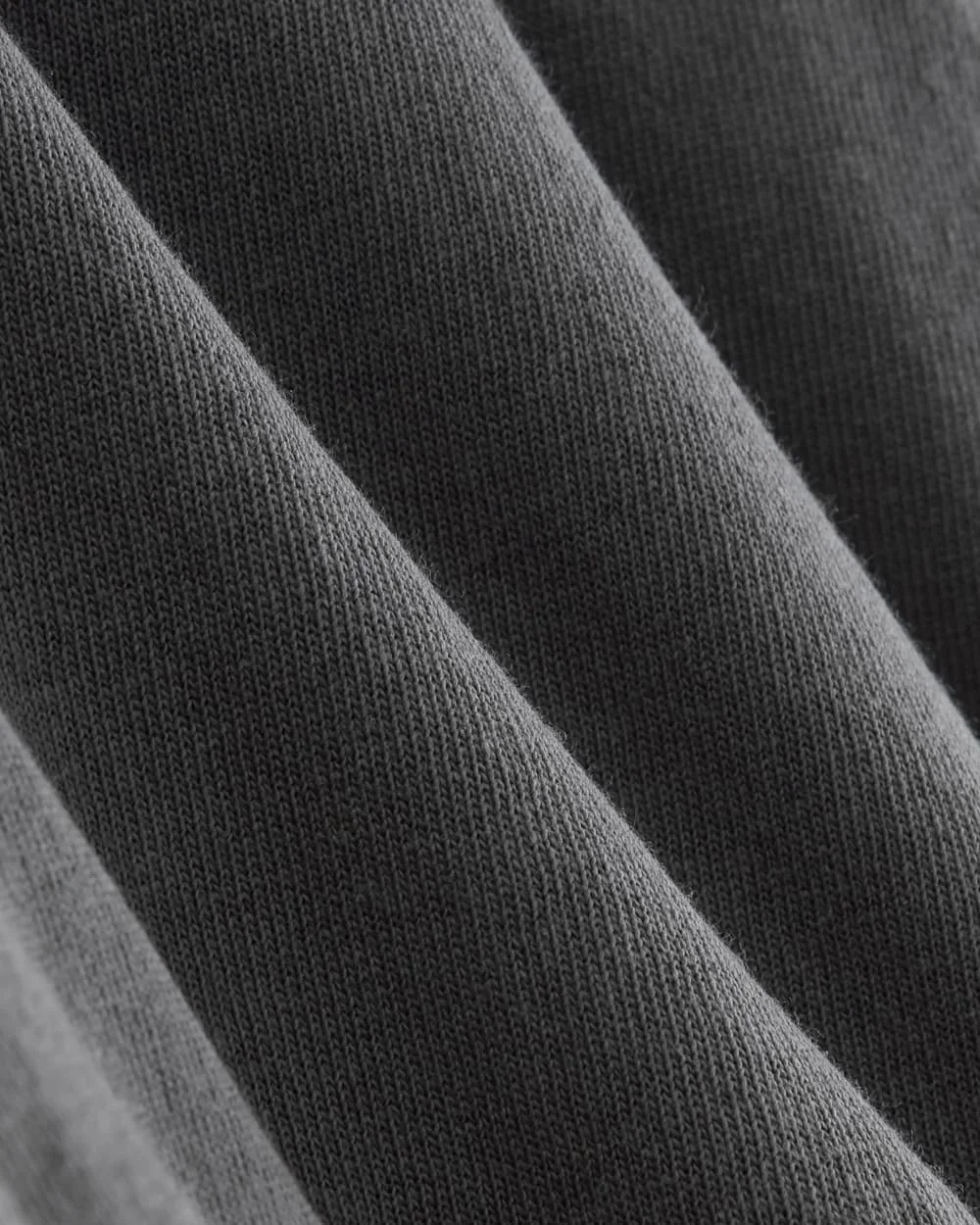 The Everlane x Parks Project Off-Duty Short | Forged Iron / Natural (3)