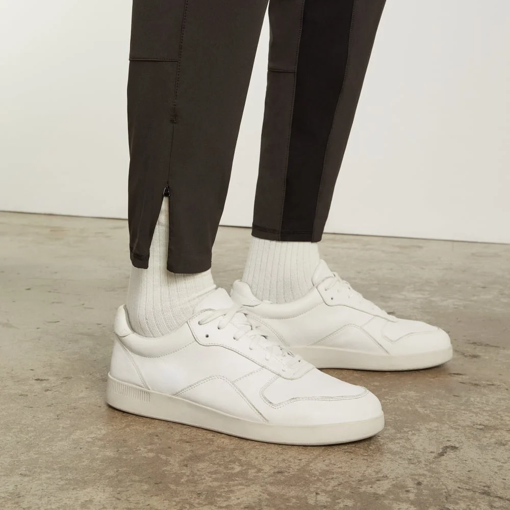 The Everyone Sweatpant | Black (3)
