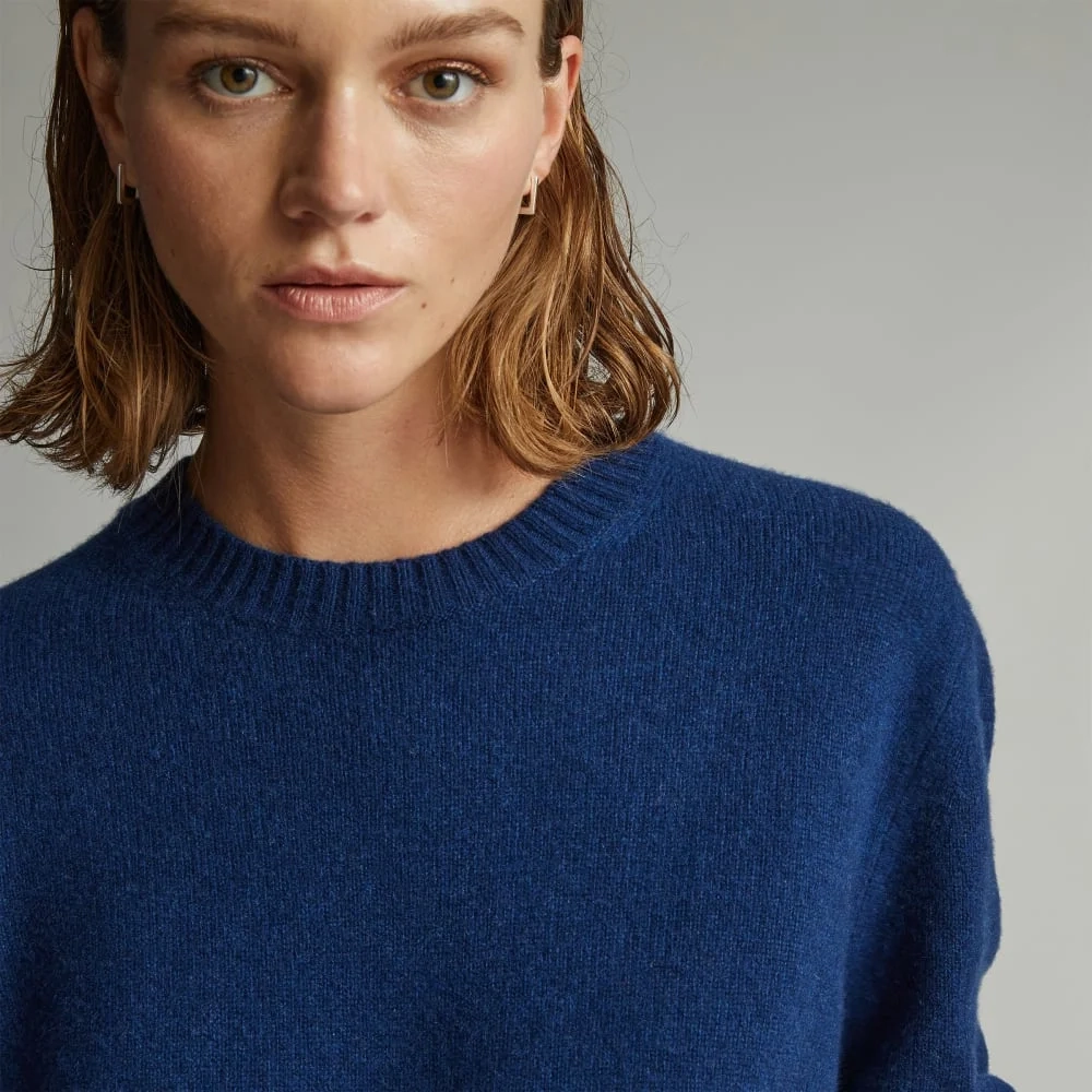 The Everyone Cashmere Crew | Bright Navy (5)