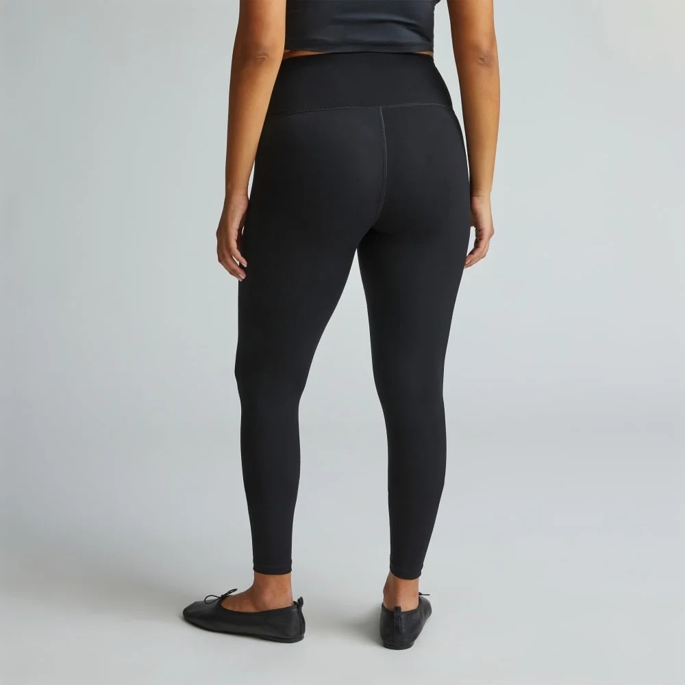 The Perform Legging® | Black | Regular (4)