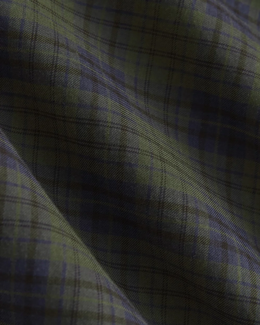 The Way-Short Shirt in Silky Cotton | Duffle Bag Plaid (3)