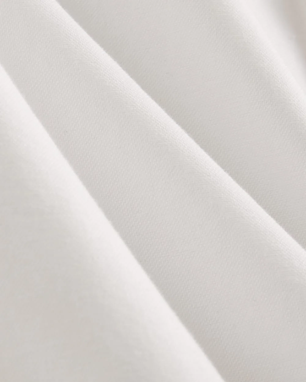 The Classic Oxford Shirt | White | Standard (3)
