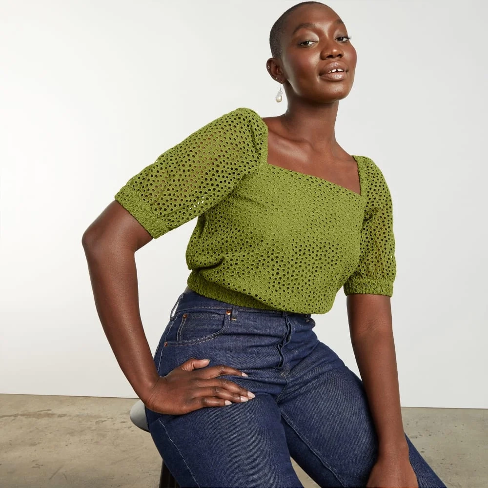 The Eyelet Puff Sleeve Top | Moss (5)