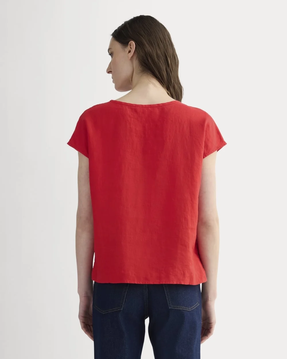 The Muscle Top in Linen | Classic Red (3)
