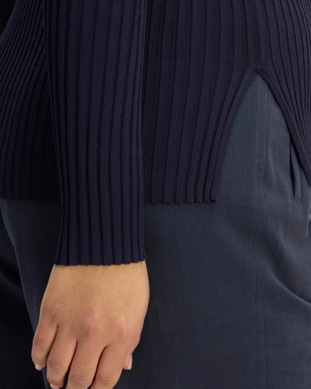 The Viscose Knit Crew | Navy (4)