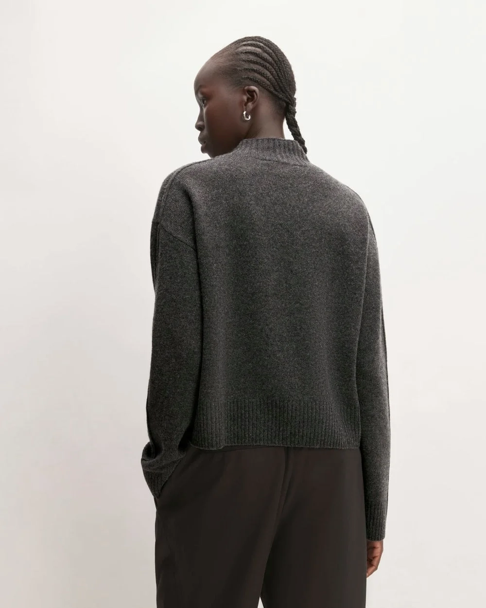 The Good Merino Wool Mockneck Sweater | Graphite (4)