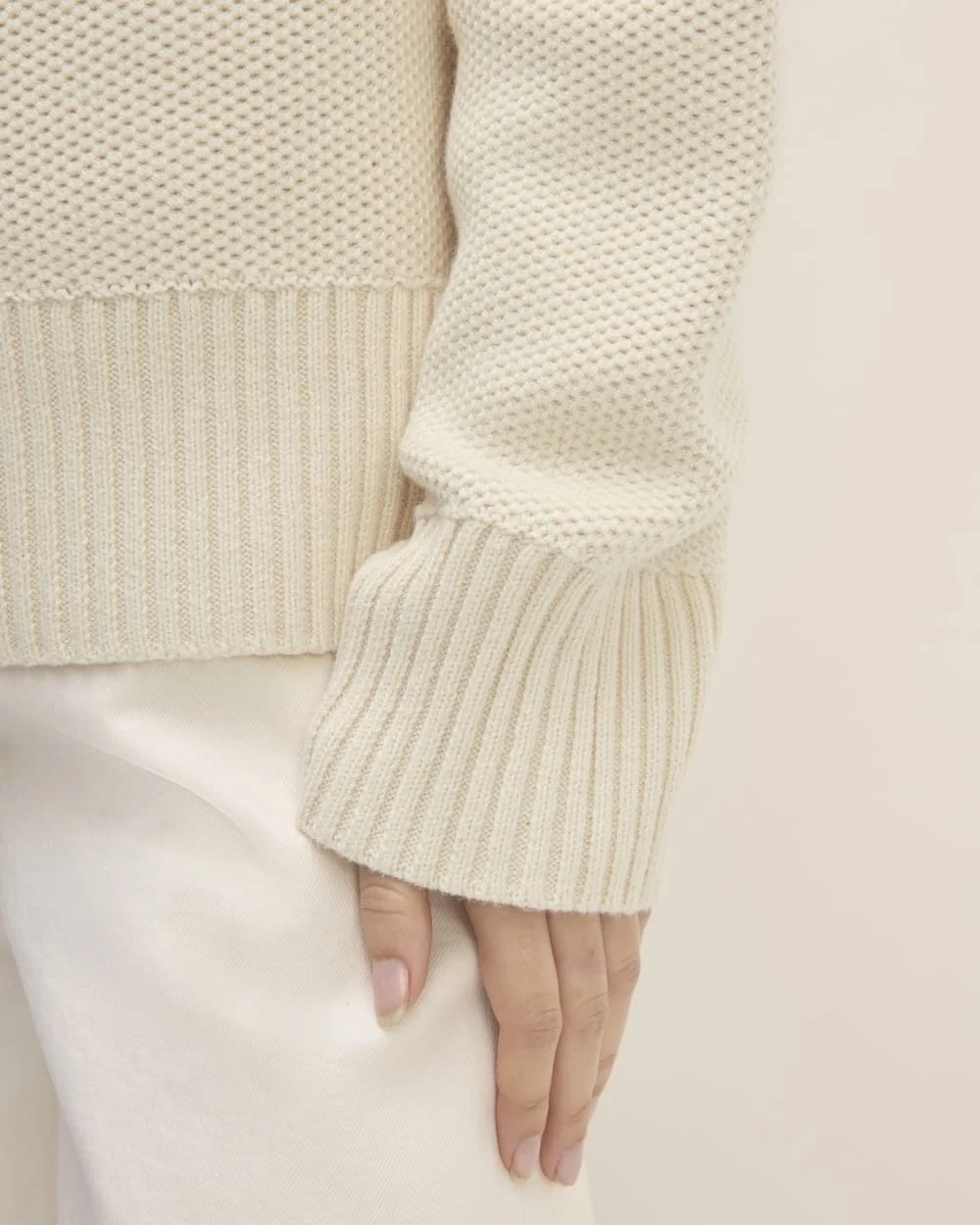 The Cotton Honeycomb Square Crew | Canvas (4)