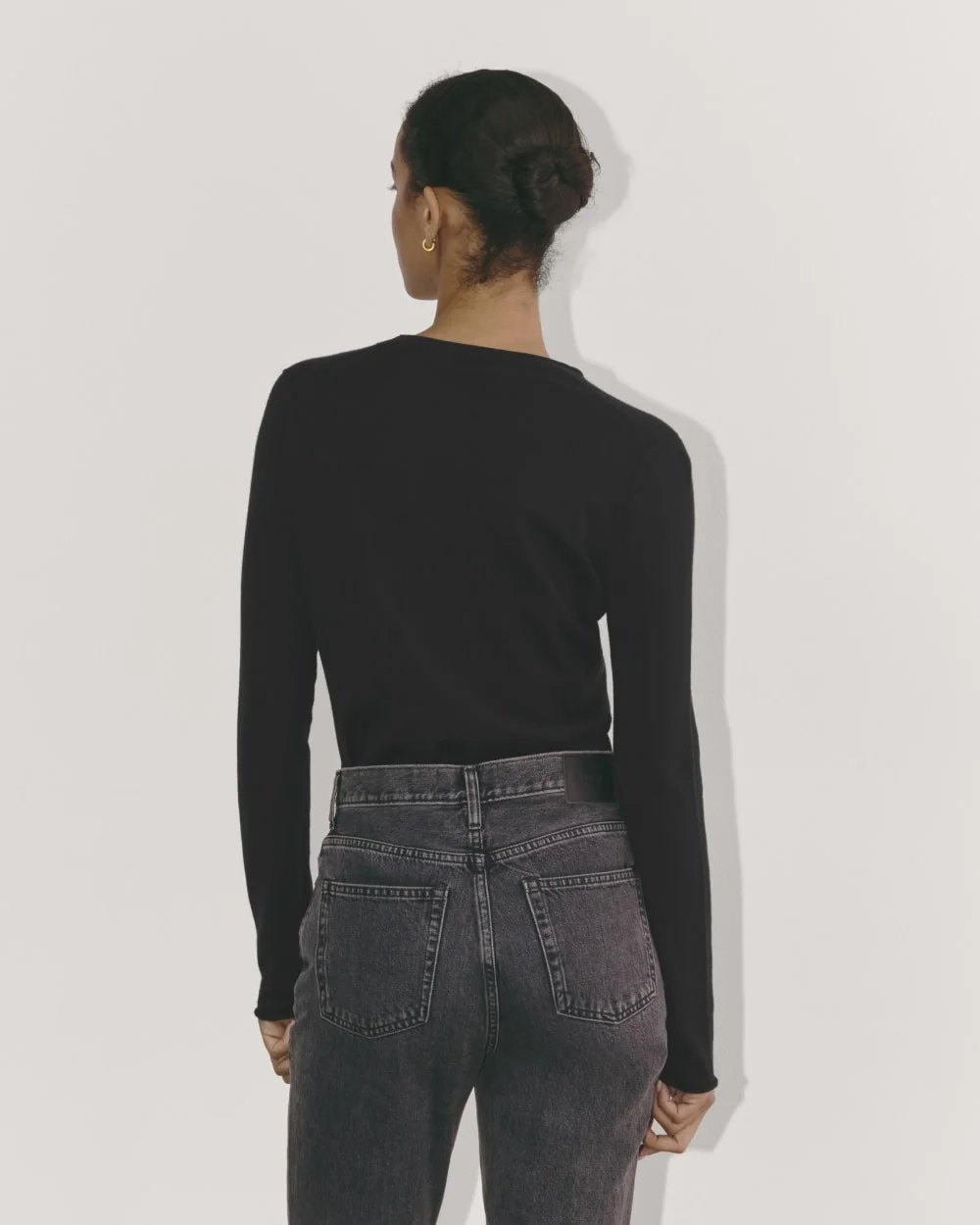 The Crew in Cotton Cashmere | Black (3)