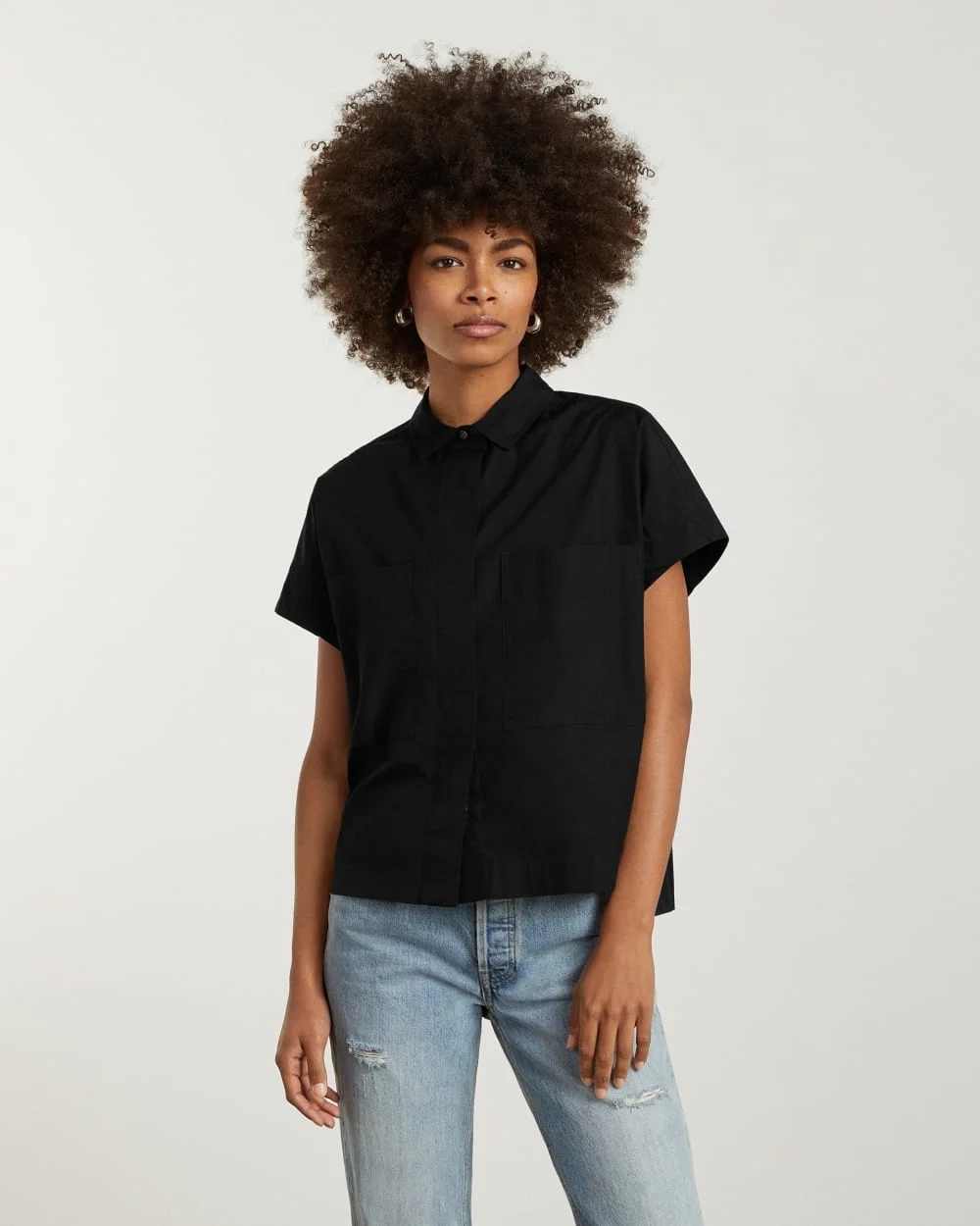 The Short-Sleeve Box Shirt | Black (3)