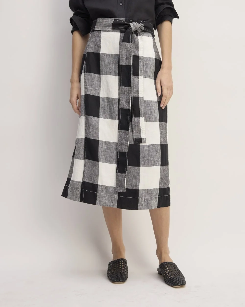 The Linen Wrap Skirt | Bone / Black Check (5)