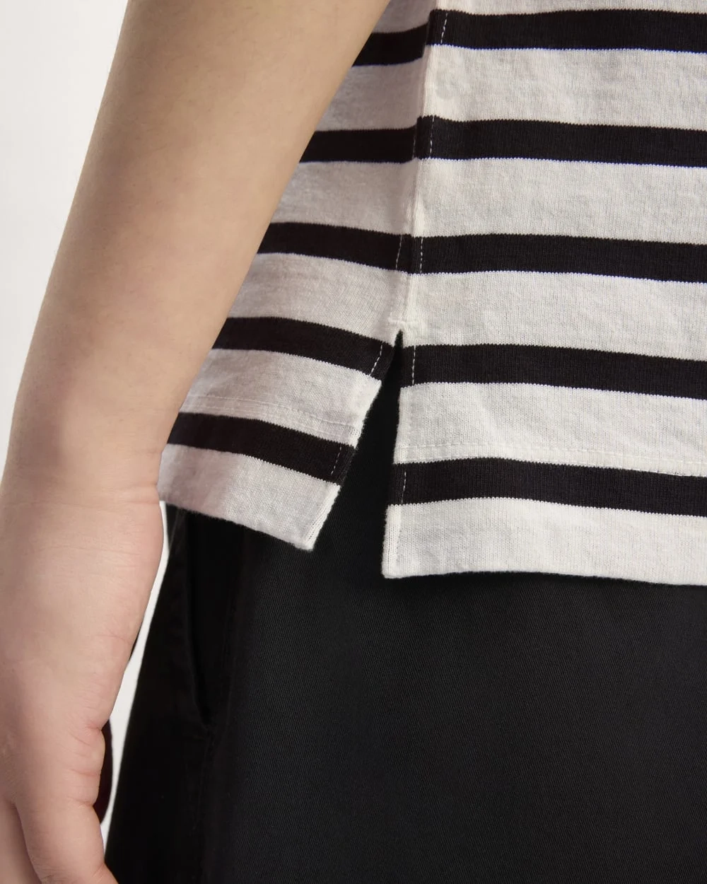 The Mariner Tank | Bone / Black (6)