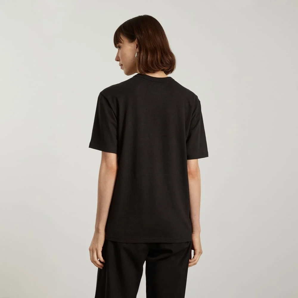 The Everyone Relaxed Hemp Tee | Black (7)