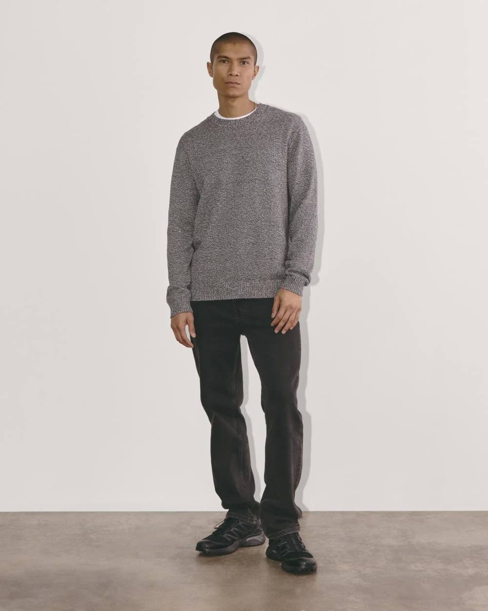 The Classic Sweater in Everyday Cotton | Canvas / Black Twist (4)