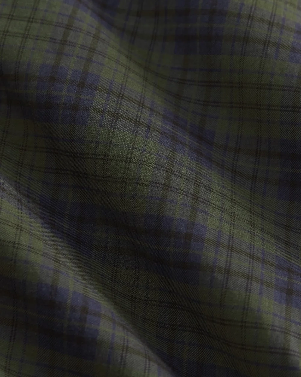 Everyday Shirt in Silky Cotton | Duffle Bag Plaid (3)