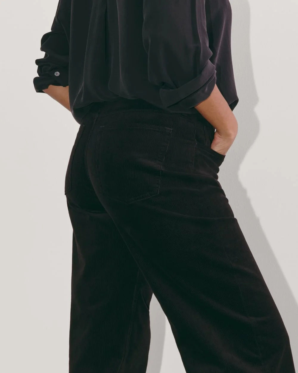The Mid-Way Pant in Corduroy | Black (4)