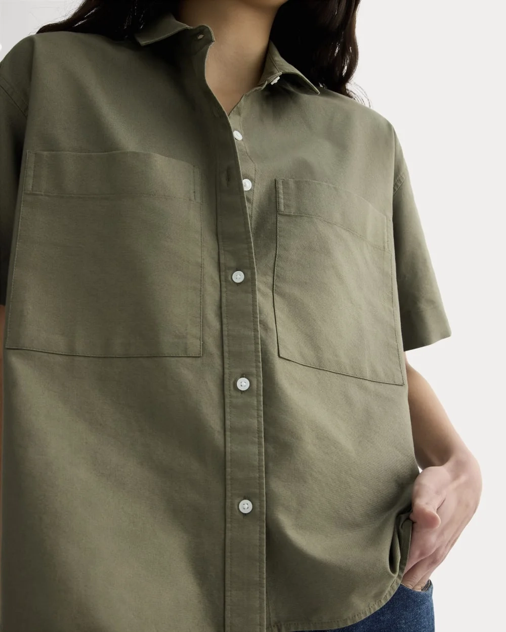 The Short-Sleeve Boxy Oxford | Kalamata (4)