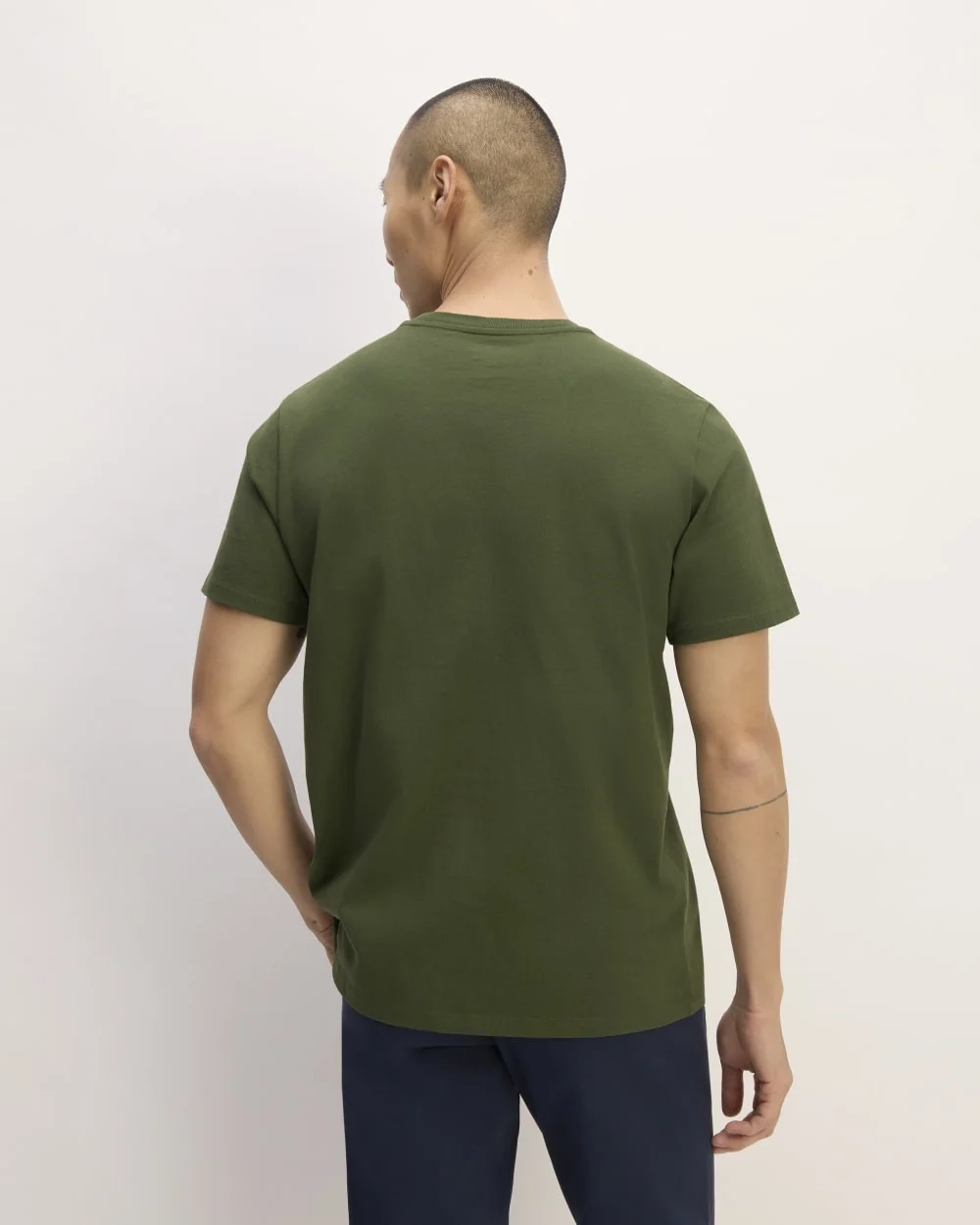 The Premium-Weight Pocket Tee | Uniform | Deep Moss Green (4)