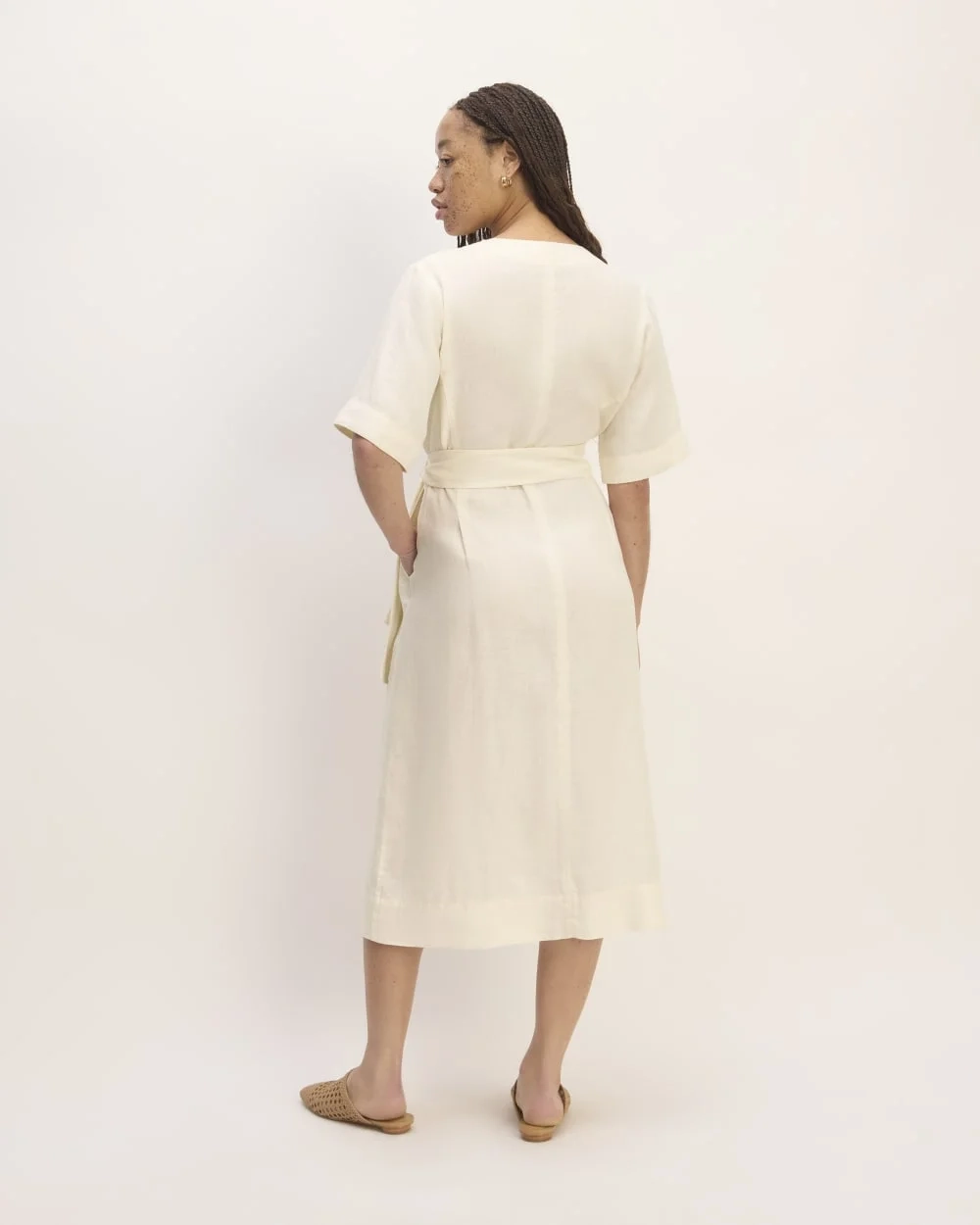 The Wrap Dress in Linen | Bone (6)