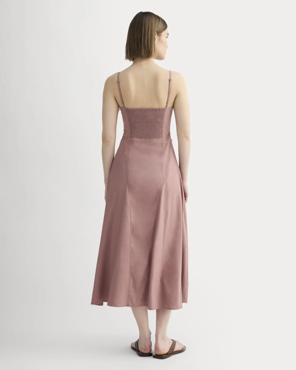 The Seamed Dress in Stretch Linen | Rose Dusk (3)