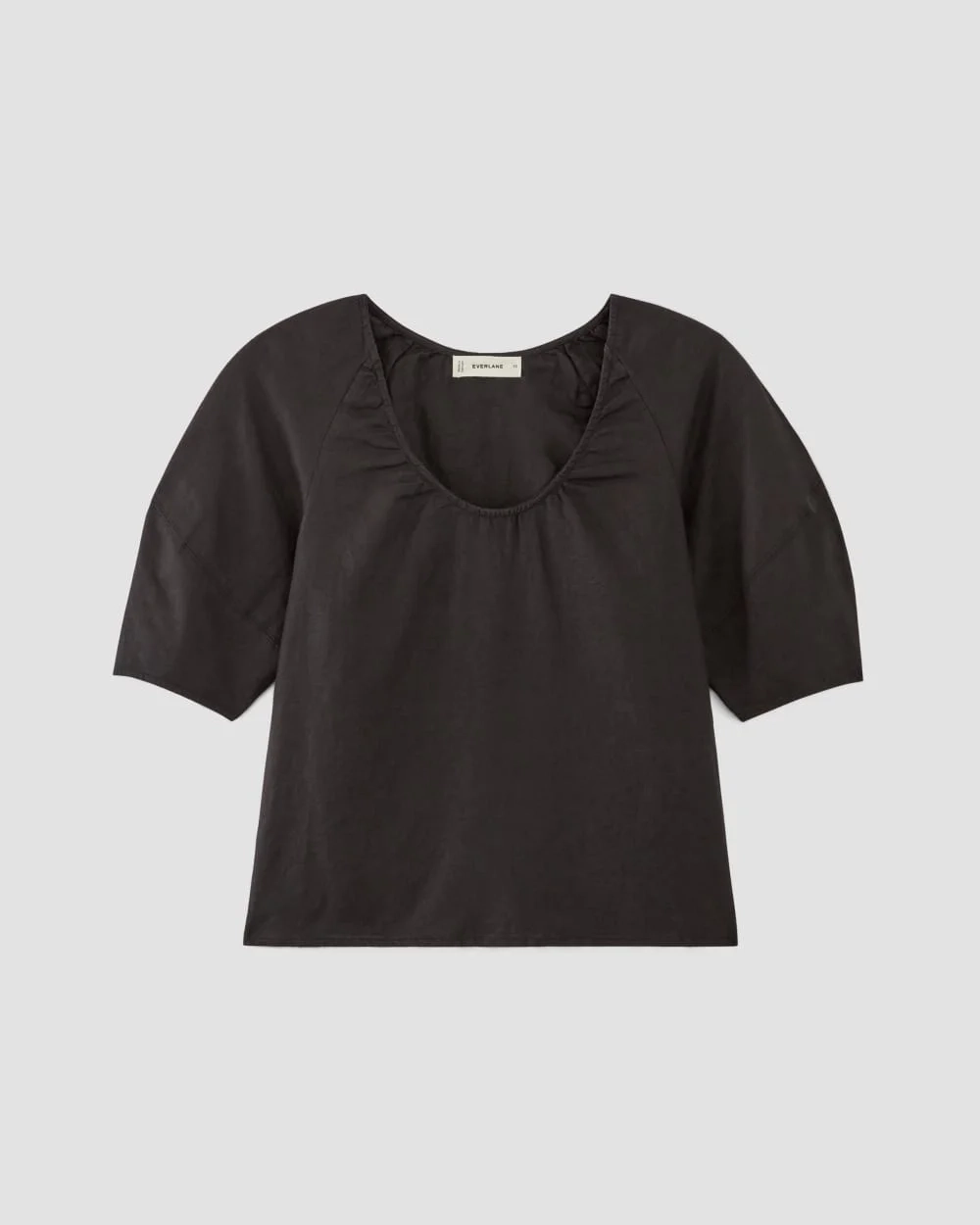 The Scoop Top in Linen | Black (2)