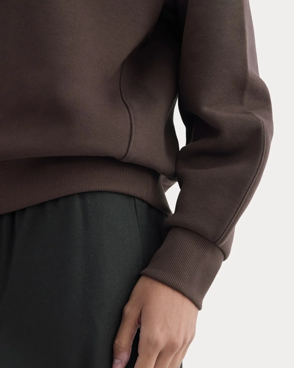Luxe Fleece Raglan Crewneck | Dark Chocolate (5)