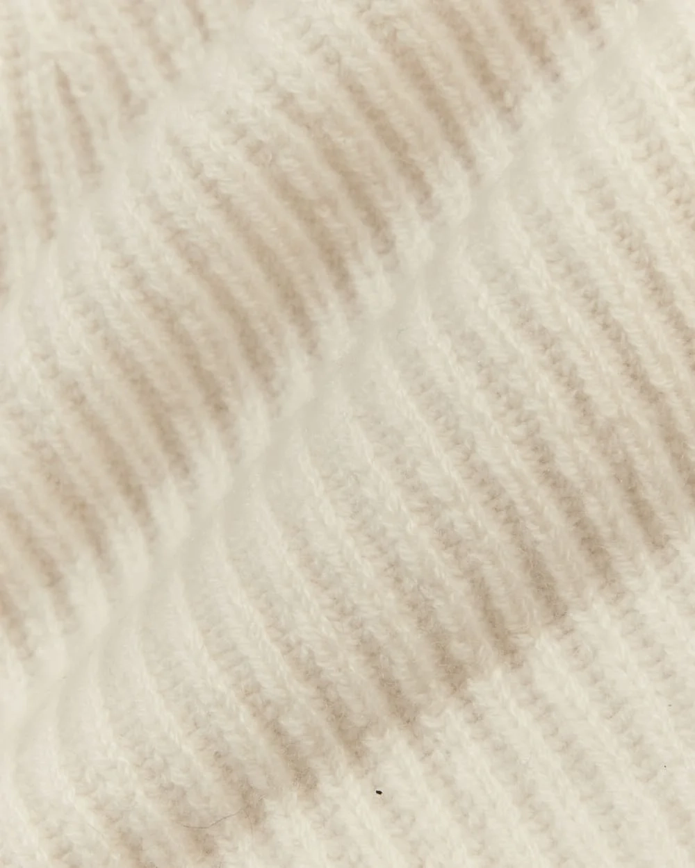 The Cashmere Ribbed Beanie | Bone (3)