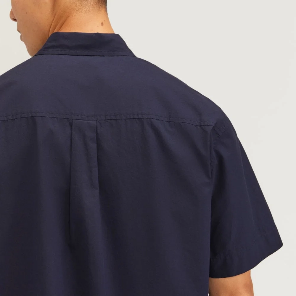 The Poplin Short-Sleeve Shirt | Deep Navy (6)