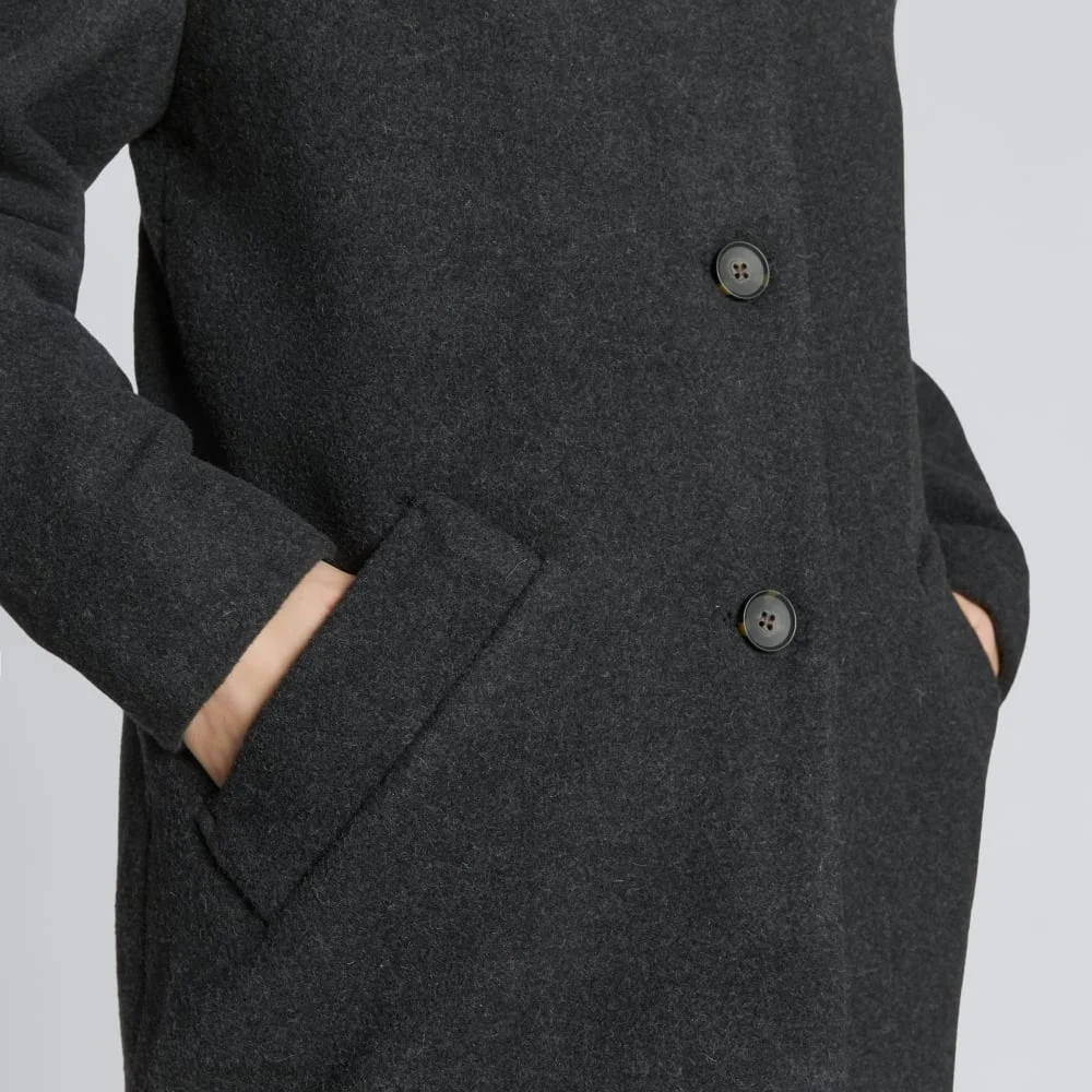 The Italian ReWool® Cocoon Coat | Heathered Black (2)