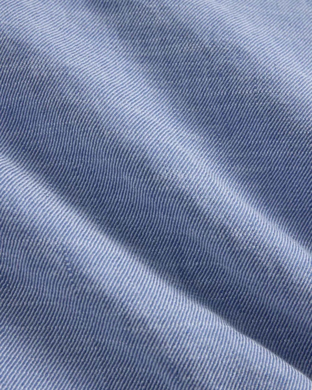 The Mini Skirt in Stretch Linen | Chambray (5)