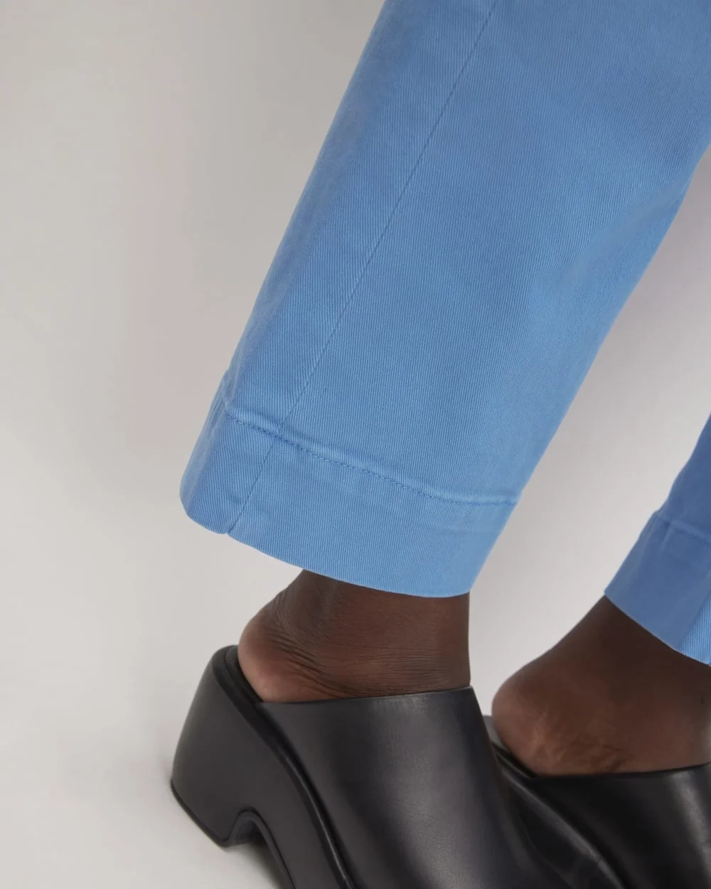 The Organic Straight-Leg Pant | Heritage Blue (3)