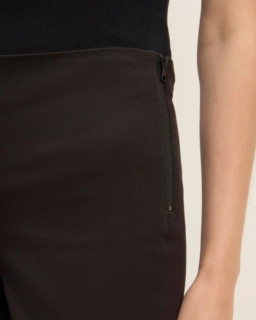 The Bi-Stretch Work Pant | Black (3)