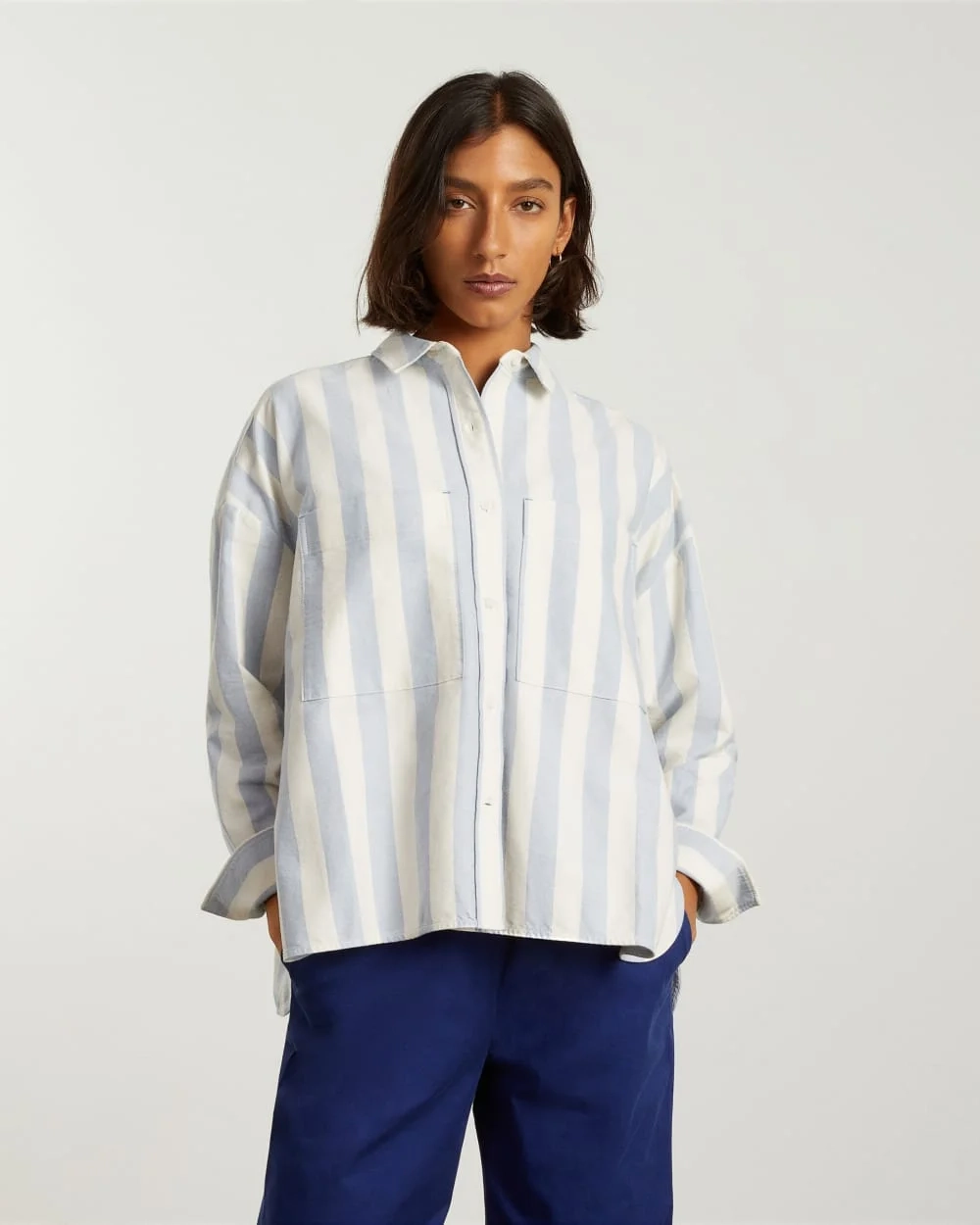 The Boxy Oxford | Blue / White (5)