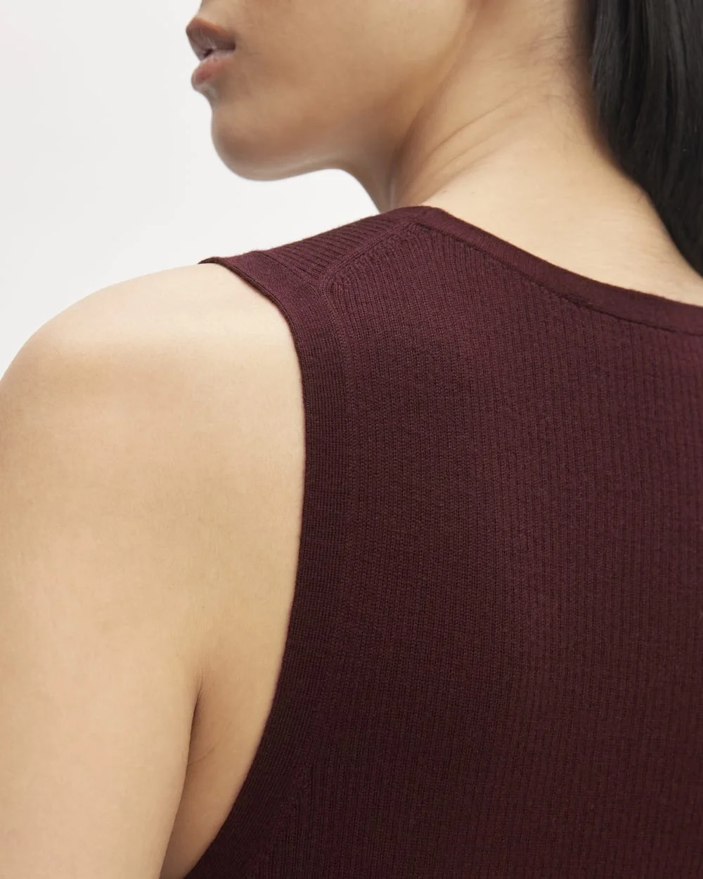 The Tank in Ultrasoft Merino | Burgundy (5)