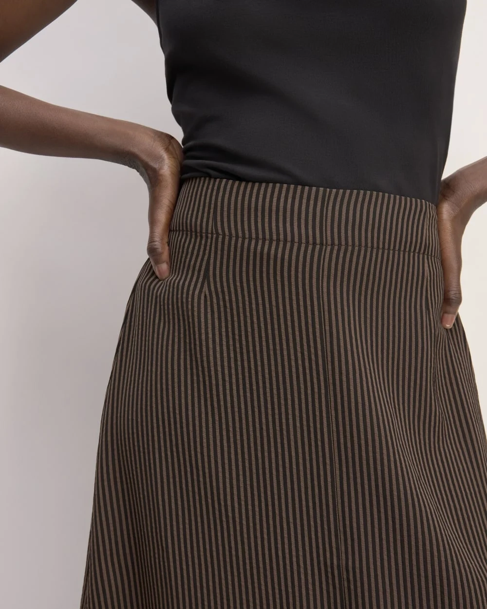 The Mini Jacquard Stripe Slip Skirt | Cocoa / Black (4)