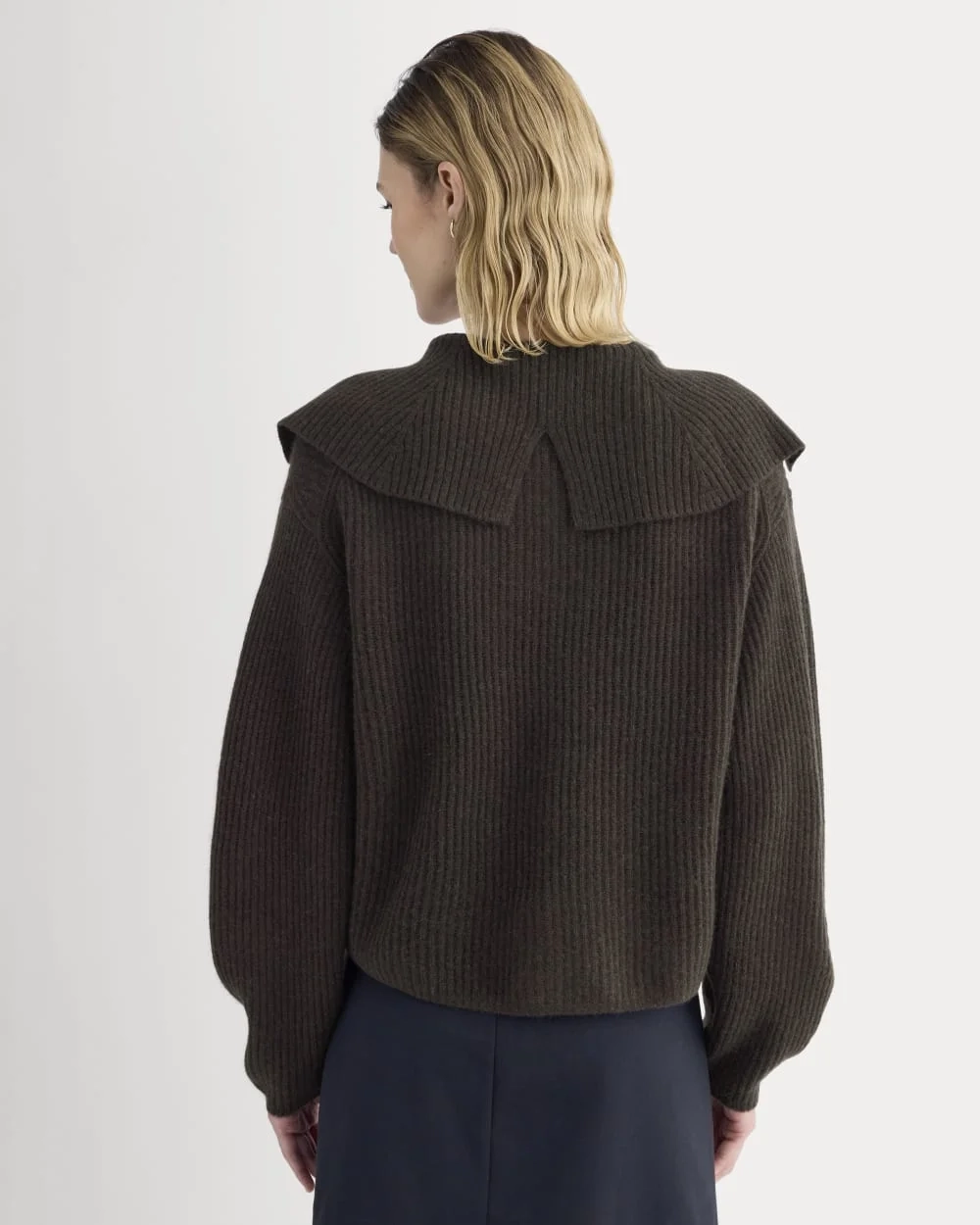 Fisherman Cardigan in Wool Cashmere | Americano Brown (3)