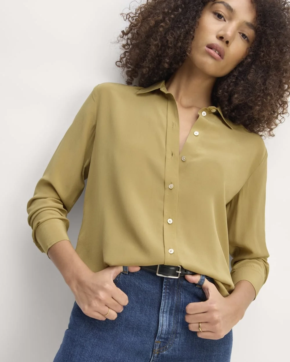 The Must-Have Shirt in Washable Silk | Fennel Seed (5)