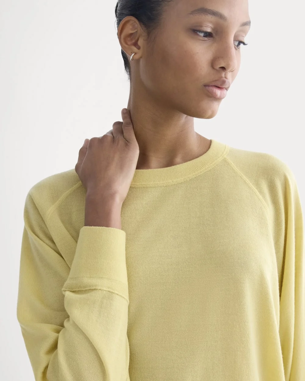 Raglan Sweater in Ultrasoft Merino | Double Cream (3)